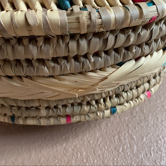 Boho Straw Handbag Vibrant Colors - Picture 4 of 7